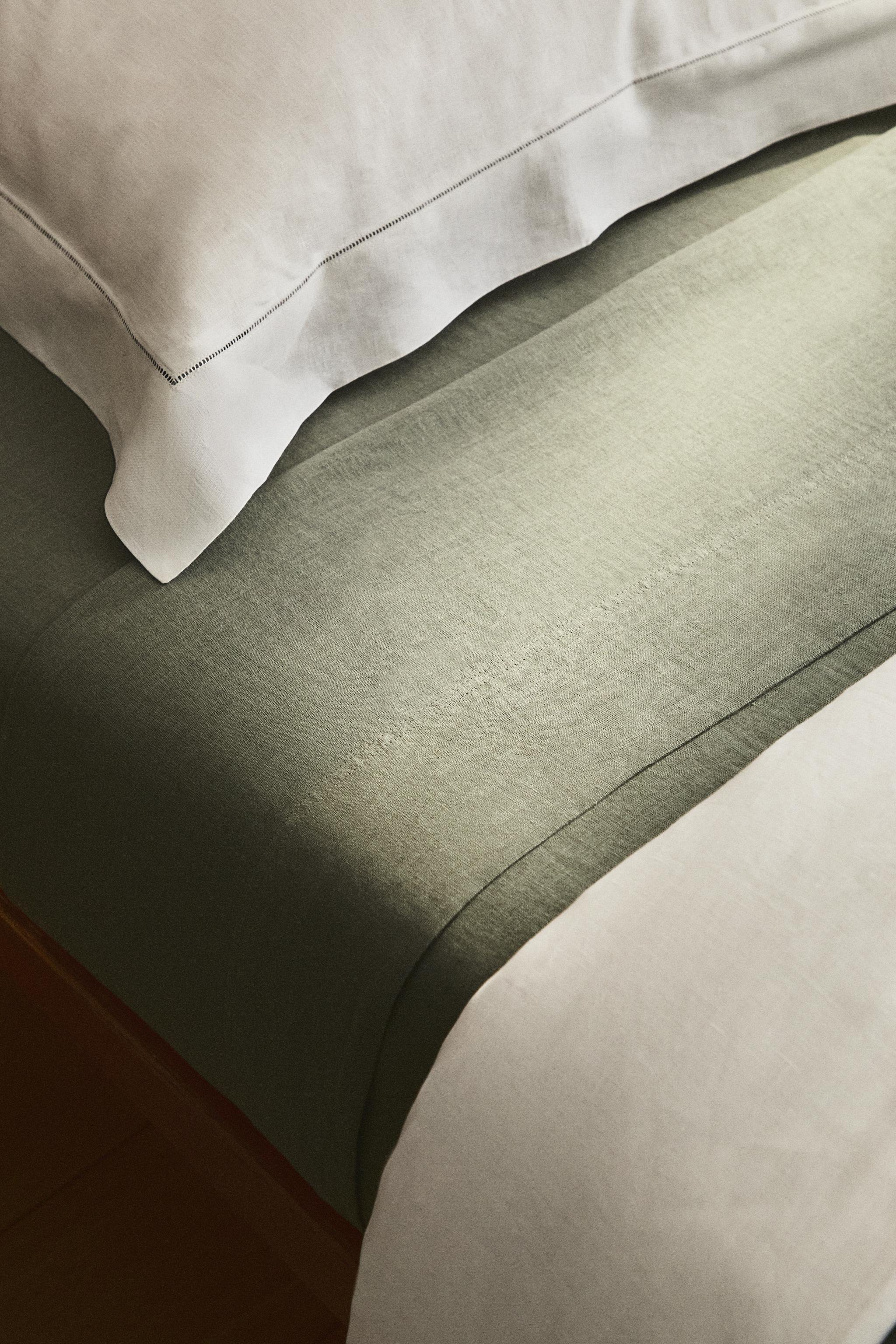 WASHED LINEN FLAT SHEET (140 GSM)